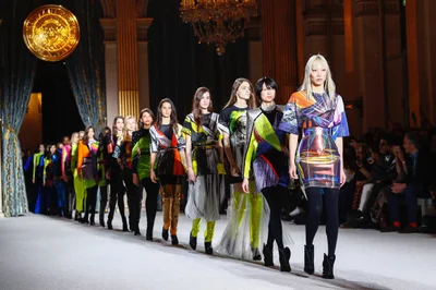 Look 13